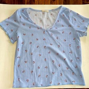 Olivia Rae size medium shirt